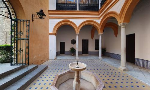 Patio del Leon