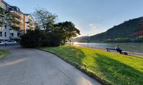 Rhein promenade 1