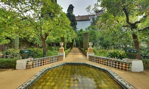 Jardines del Palacio de las Dueñas