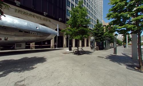 Paseo Independencia con cn Avion