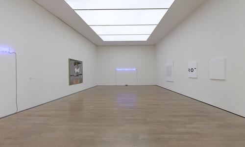 Joseph Kosuth - Visual space has essentially no owner / Five Words And Five Colors