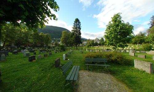 Voss Kirkegård